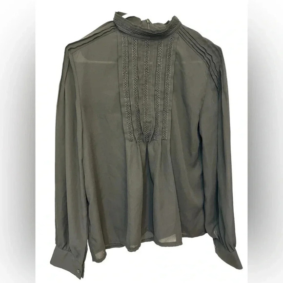 Romeo + Juliet Couture black sheer long sleeves blouse - Picture 1 of 7